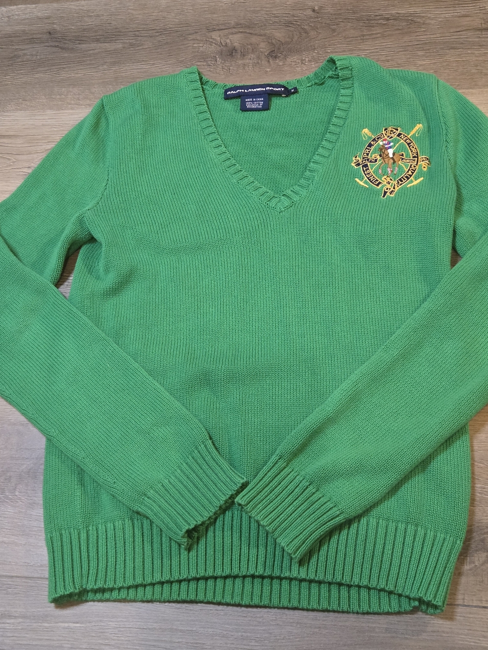 VTG Ralph Lauren Sport Women’s V-Neck Green Sweater with Crest